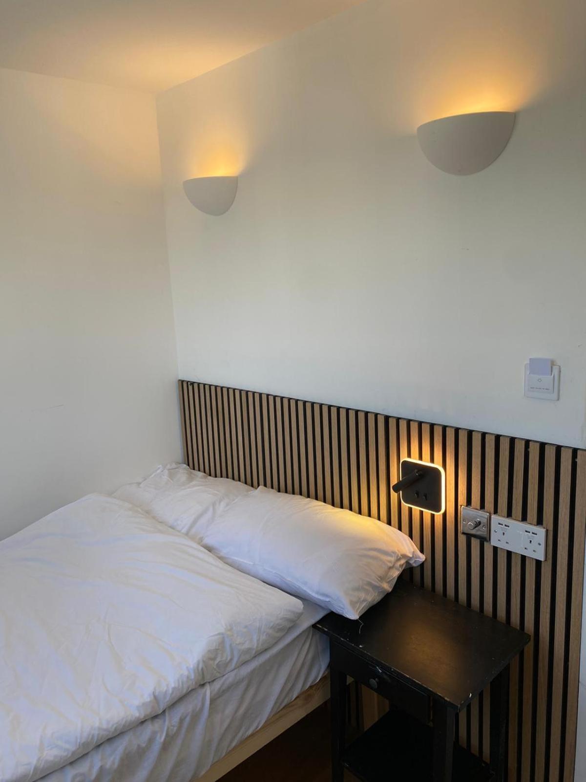 En Suite Single Room without window