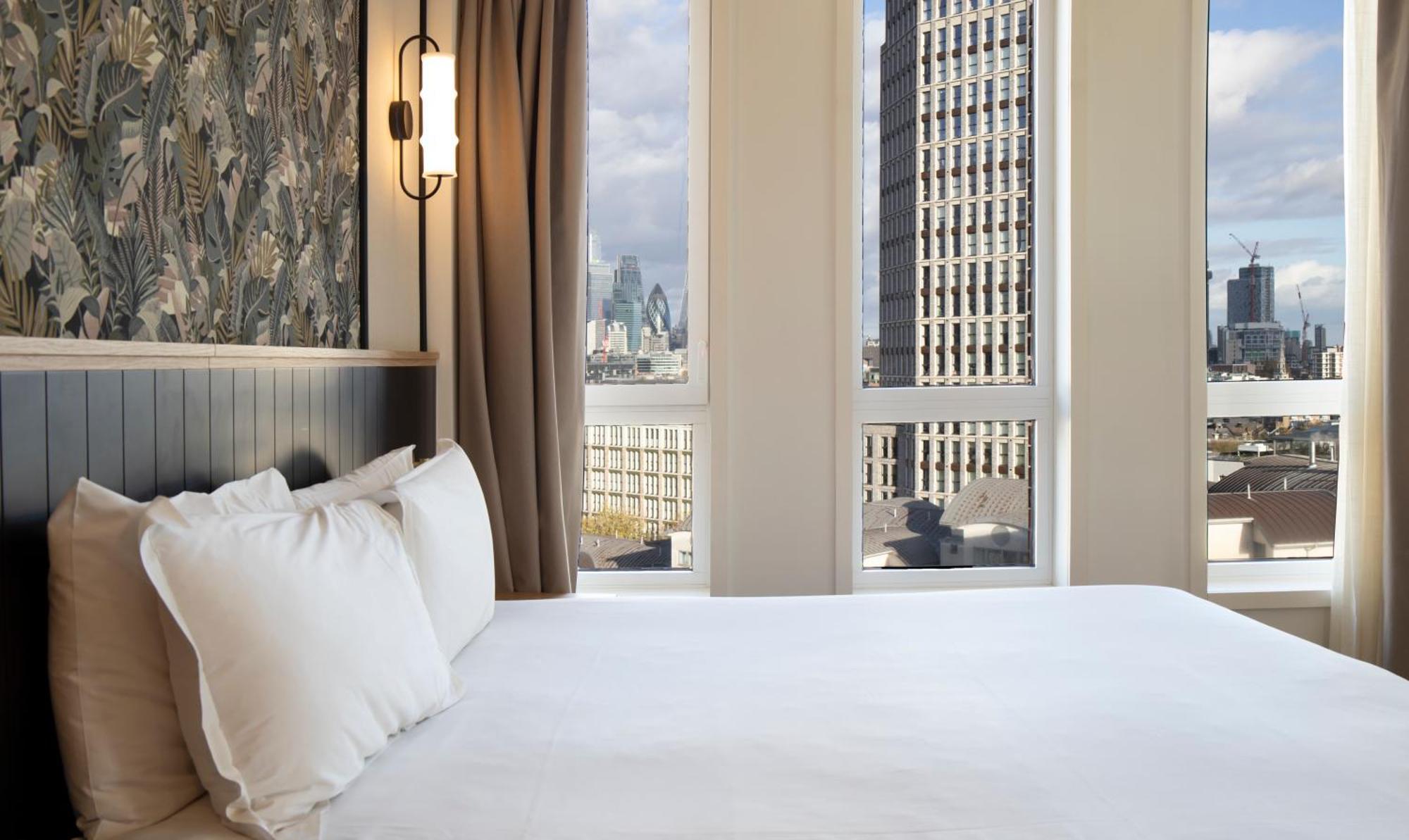 Junior Suite Sky View