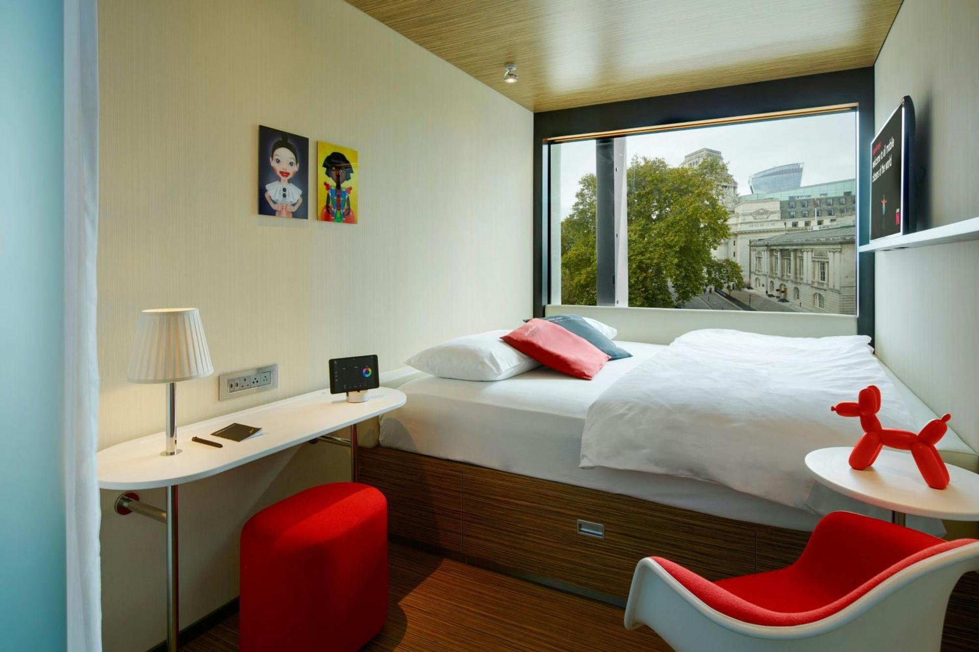 Kamer met Kingsize Bed