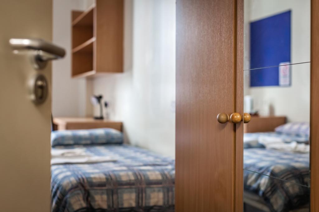 Triple Room,268377245:JPEG