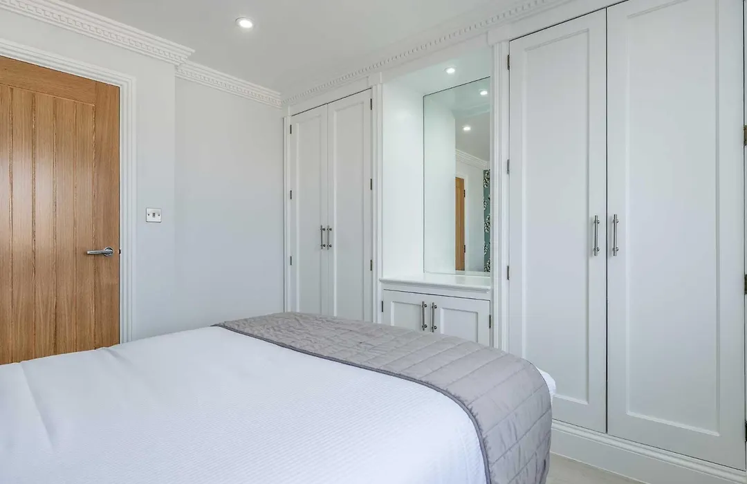 Chelsea Cloisters Serviced Apartments-1